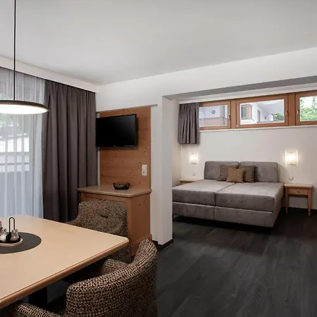 Gappmaier - Joker Card Included Apartment
